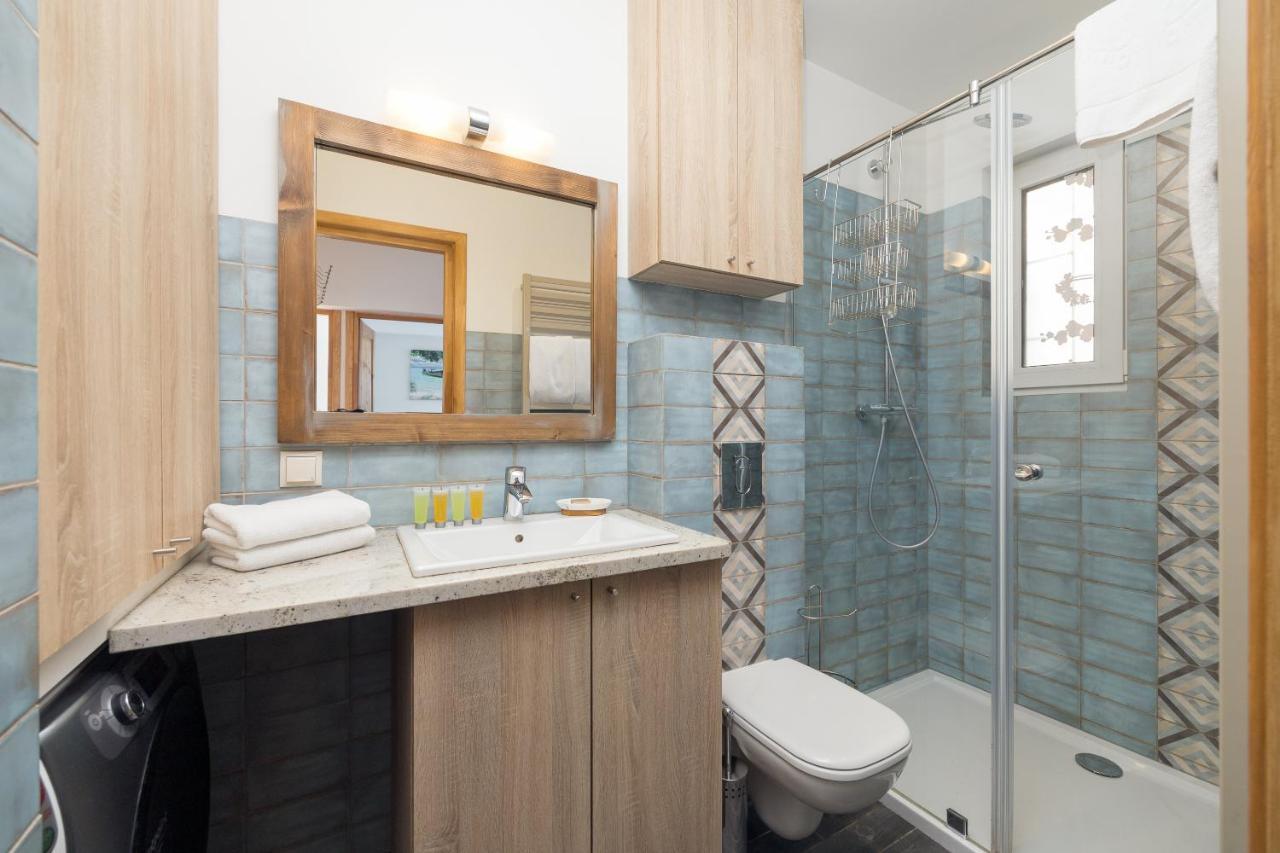 Piekna 2-Bedroom Apartment Варшава Экстерьер фото
